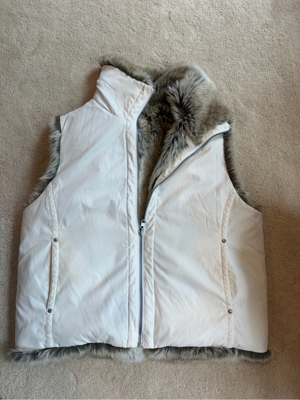 Women's White Faux-Fur Lined Puffer Vest